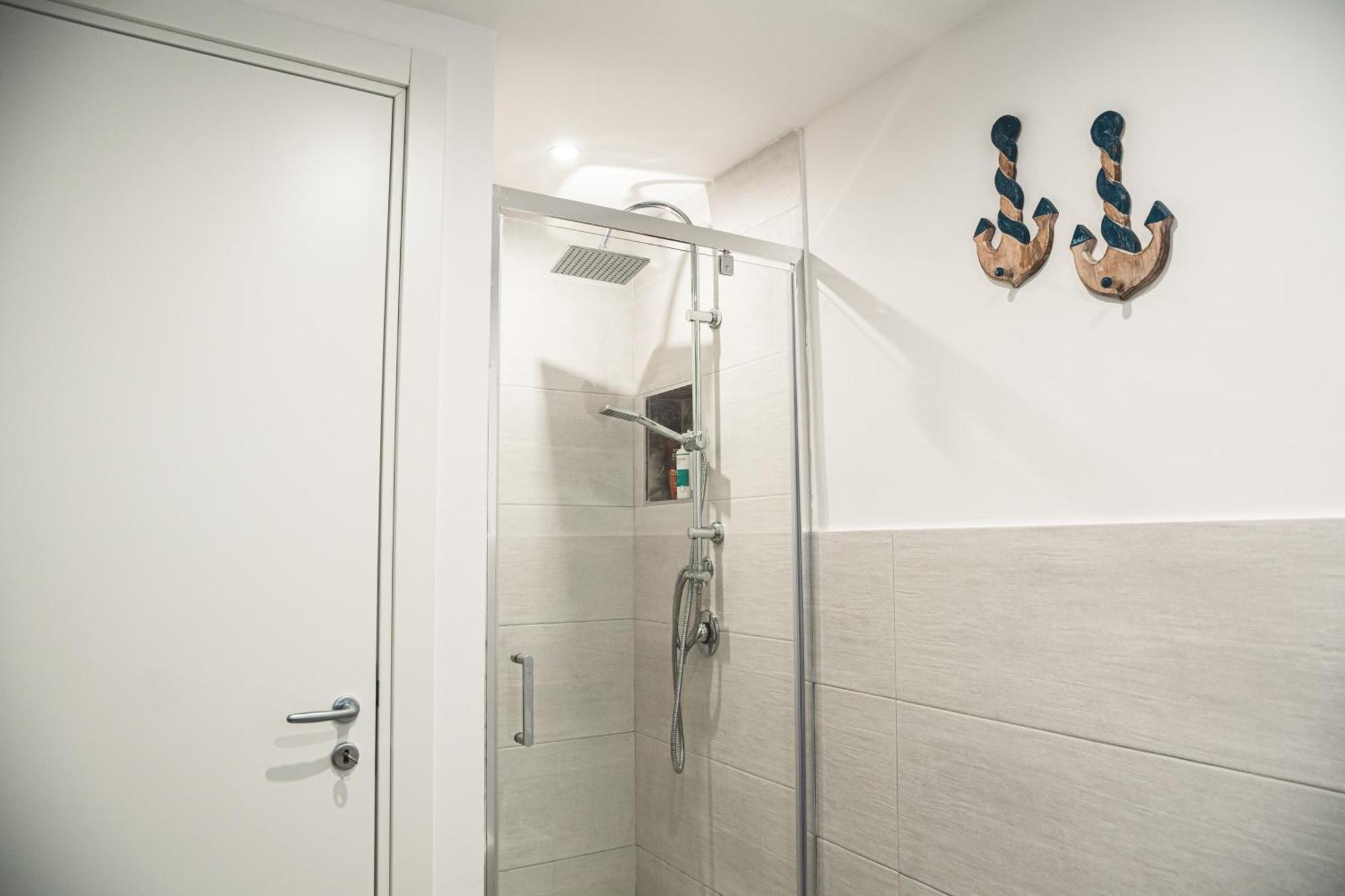 Suite Liberty Cefalu Exterior photo